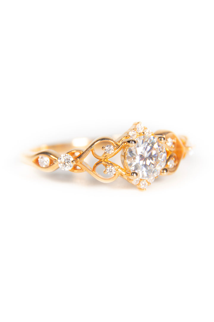 Lyra Vega Gold Plated