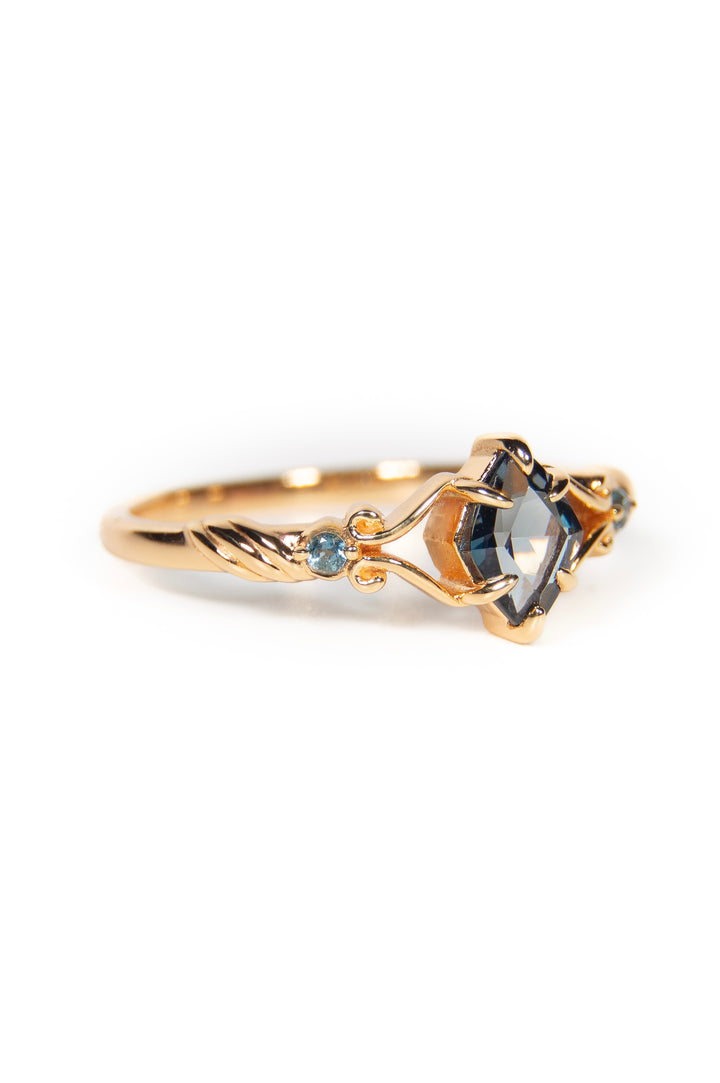 Glacial Prism Placcato Oro
